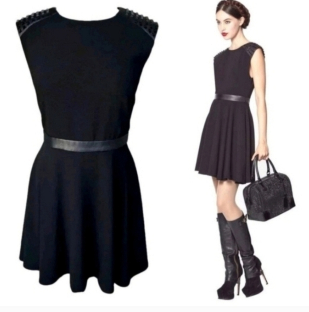 alice + olivia kerry leather and studded shoulder mini dress Size Medium